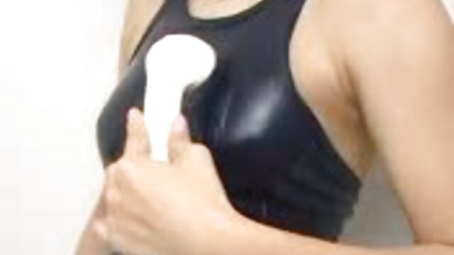 Sexe brutal avec Valentina extrait film porno italien