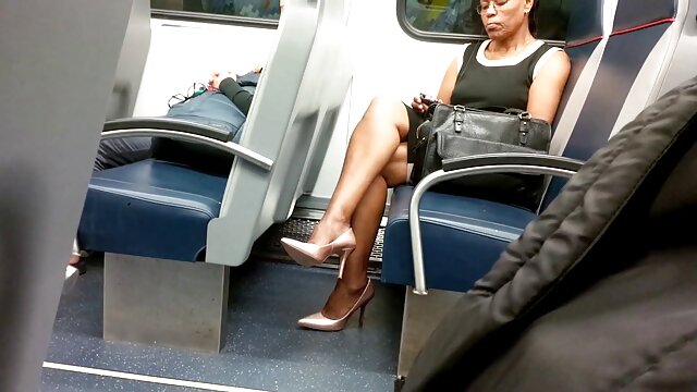 Gros seins maman 163 animé porno vf