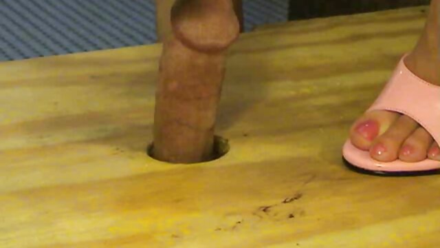 Chatte défoncée dans porno francais mot cru du porno solo fait maison