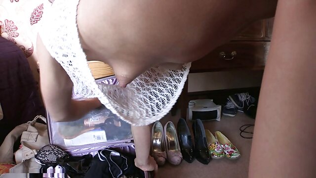 Bbw russe ivre en collants se donne à manga xxx fr son voisin sur le sol